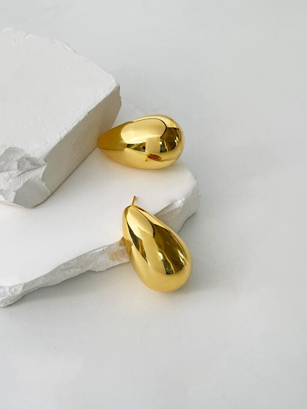 Botte Stud Earring Gold