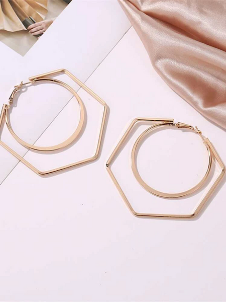 Sandra Large Hoop Earring- Gold - bynlonline